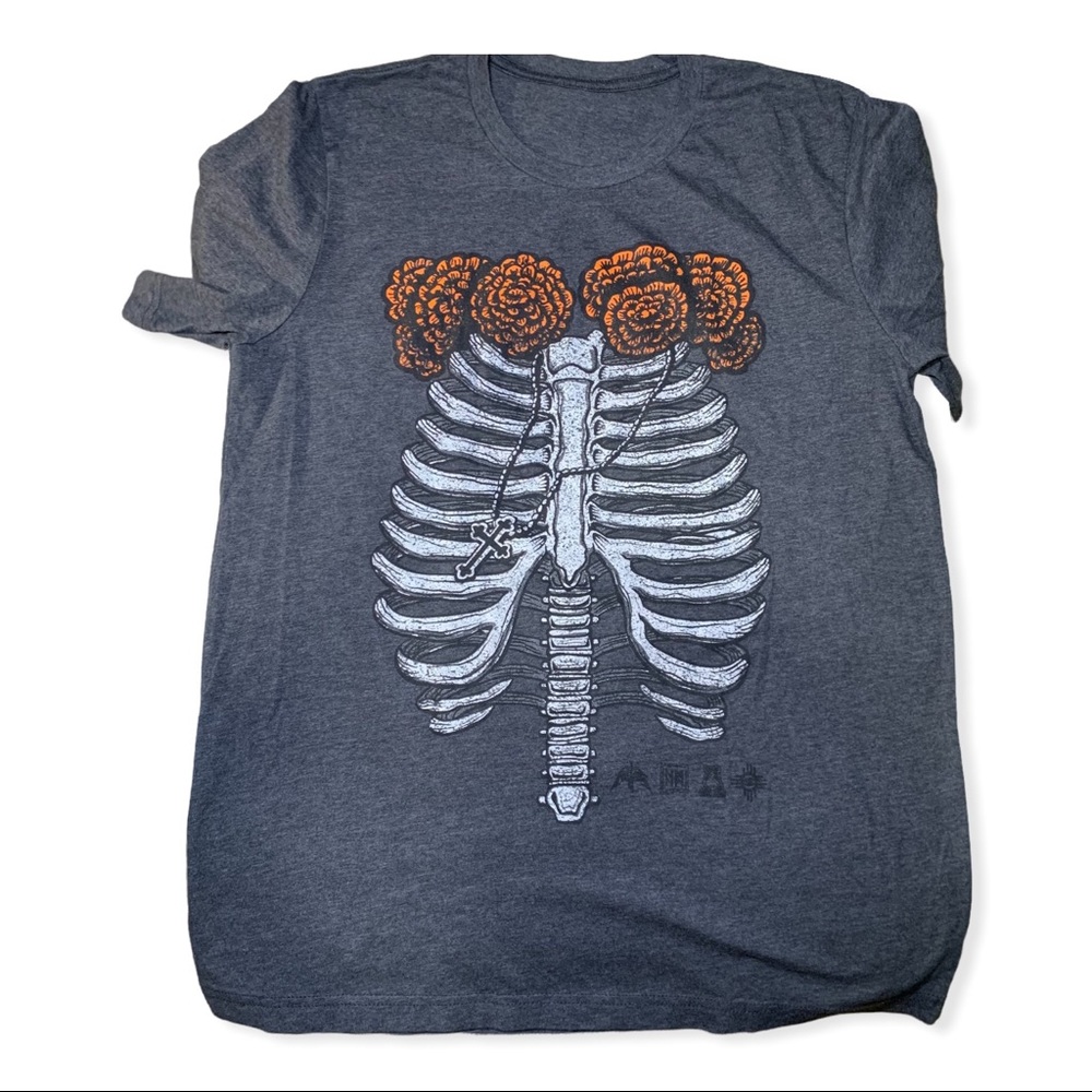 Grey Halloween ribcage shirt